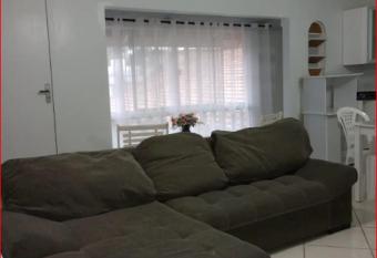 Kitnet Pr  ximo da Vila Germ  nica Blumenau has Balcony rooms