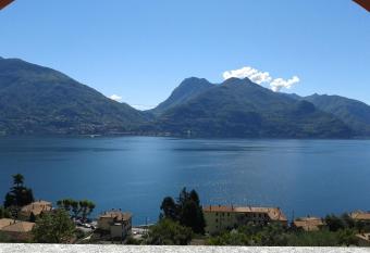 Casa Azalea has Balcony rooms