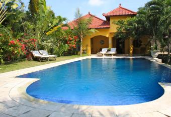 Ada Waktu Homestay has Balcony rooms