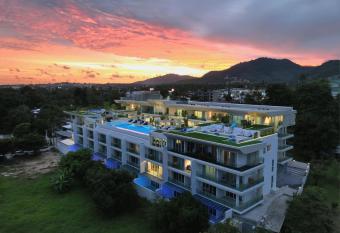 Chalong Marina Bay View Phuket allows 18 year olds to book a room