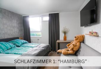 Moderne 3-Zimmer-Wohnung im Herzen von Darmstadt - Zentrale Lage, Komfort & WLAN has Balcony rooms