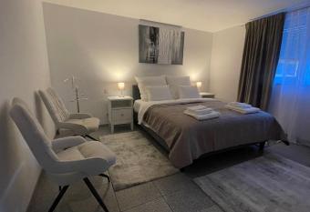 Ein Traum am Waldrand has Balcony rooms