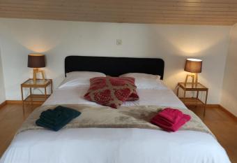 La Villa Joly - Avenches has Balcony rooms