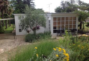 Holiday House Altea has Smoking/Balcony rooms