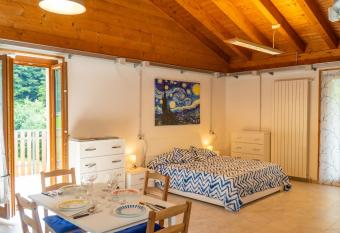 appartamento Van gogh has Balcony rooms