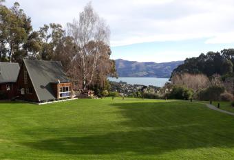 Mt Vernon allows 18 year olds to book a room