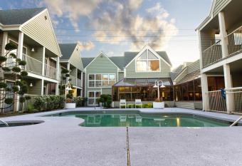 Ponderosa Inn Gresham has Balcony rooms