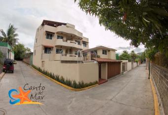 Canto del Mar Hotel - Zihuatanejo - Suites con Cocina has Balcony rooms