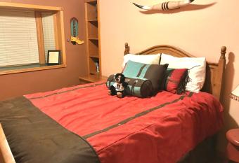 Cowboy's Lodge has Balcony rooms