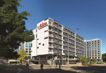 Adina Apartment Hotel Sydney Airport has Balcony rooms