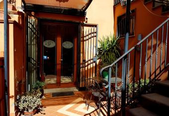 Hotel Scalinatella has Balcony rooms