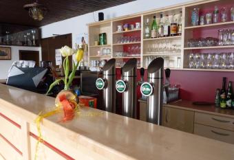 Gasthof Kaiser has Balcony rooms