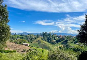 Hermosa casa finca en Marinilla has Balcony rooms
