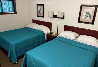 Highland Court Motel allows 18 year olds to book a room