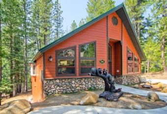 Serenity Pines allows 18 year olds to book a room