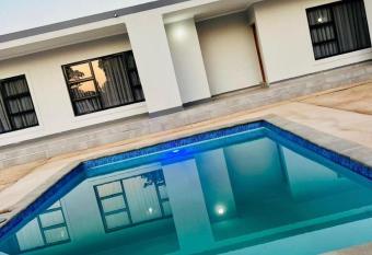 Mthiyza Dam View has Balcony rooms