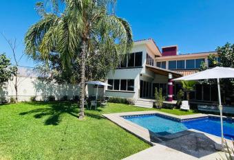 Casa de la MINA con Hermosa Vista!! has Balcony rooms