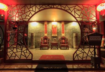 Wang Put Tan Boutique House has Balcony rooms