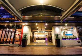 Nagoya Fushimi Mont-Blanc Hotel has Smoking rooms