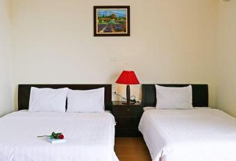 Hanvet Hotel Tam Dao - by BAY LUXURY allows 18 year olds to book a room