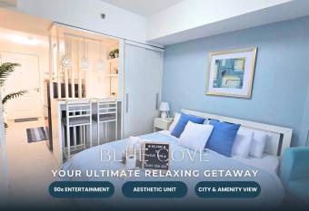 Relaxing and Peaceful Pet-friendly Studio with Pool and City View balcony, Netflix, 90s Boardgames & Karaoke has Balcony rooms