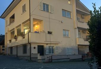 RoMi s house has Balcony rooms