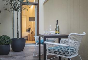 Er  k Langer S. Sofia C. Battisti has Balcony rooms