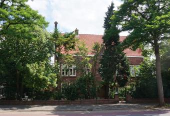 B&B Bommelsteijn allows 18 year olds to book a room