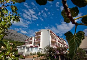 Villa Vinka has Balcony rooms