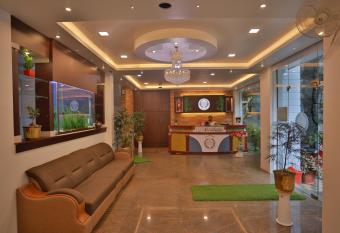 Hydel Palace Hotel & Resorts By Bestinn Leisure Athirappally has Balcony rooms