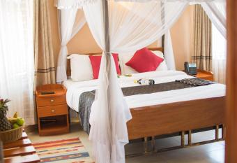 Burch s Resort Naivasha has Balcony rooms