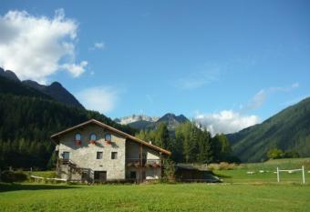 Rustico Bertolini allows 18 year olds to book a room