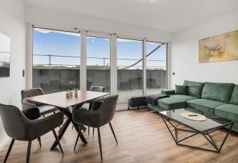 24-7 Living - L  dinghausen Apartments has Balcony rooms