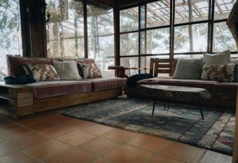 Refugio Santa Elena has Balcony rooms