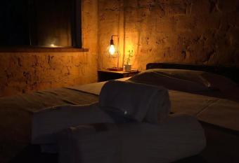 Quinta da Bocaina allows 18 year olds to book a room