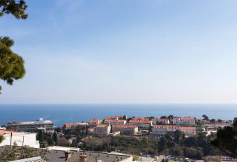 Apartment Eulalija allows 18 year olds to book a room