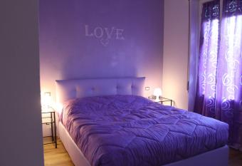 Rooms Of Love has Balcony rooms