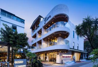 Shenzhen Yinpin Hanshe B&B has Balcony rooms