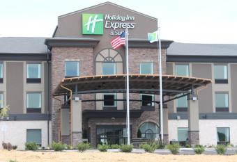 Holiday Inn Express & Suites Glasgow By IHG allows 18 year olds to book a room