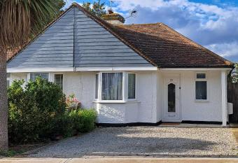 Seaside town bungalow Herne Bay Kent has Balcony rooms