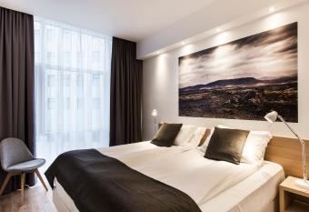 Storm Hotel by Keahotels allows 18 year olds to book a room