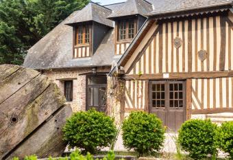 Gites - Domaine de Geffosse has Balcony rooms