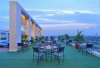 Radisson Hotel Agra allows 18 year olds to book a room