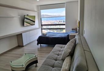 Aparta estudio en Chia con la mejor vista has Balcony rooms