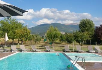 Casa Campiglione allows 18 year olds to book a room