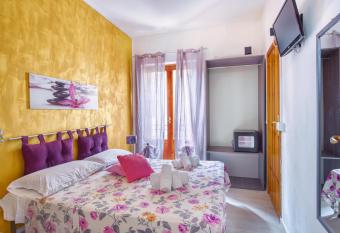 Daphne B&B allows 18 year olds to book a room