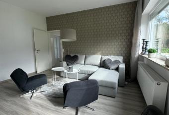 Taunus Paradies has Balcony rooms