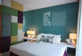 Hotel 19, Penang allows 18 year olds to book a room