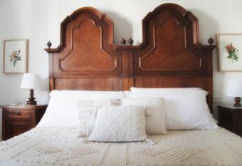 Il Poggio B&B has Balcony rooms