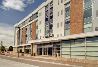 Hyatt Place Boulder Pearl Street allows 18 year olds to book a room
